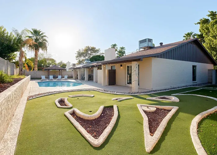 Sunnyside - Pool - Putting - Mountain Views Holiday home